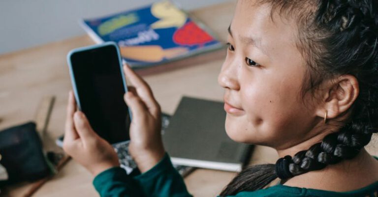 Why Is it Important to Educate Children on Digital Wellbeing?